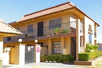 Building Photo - Alexander Villas