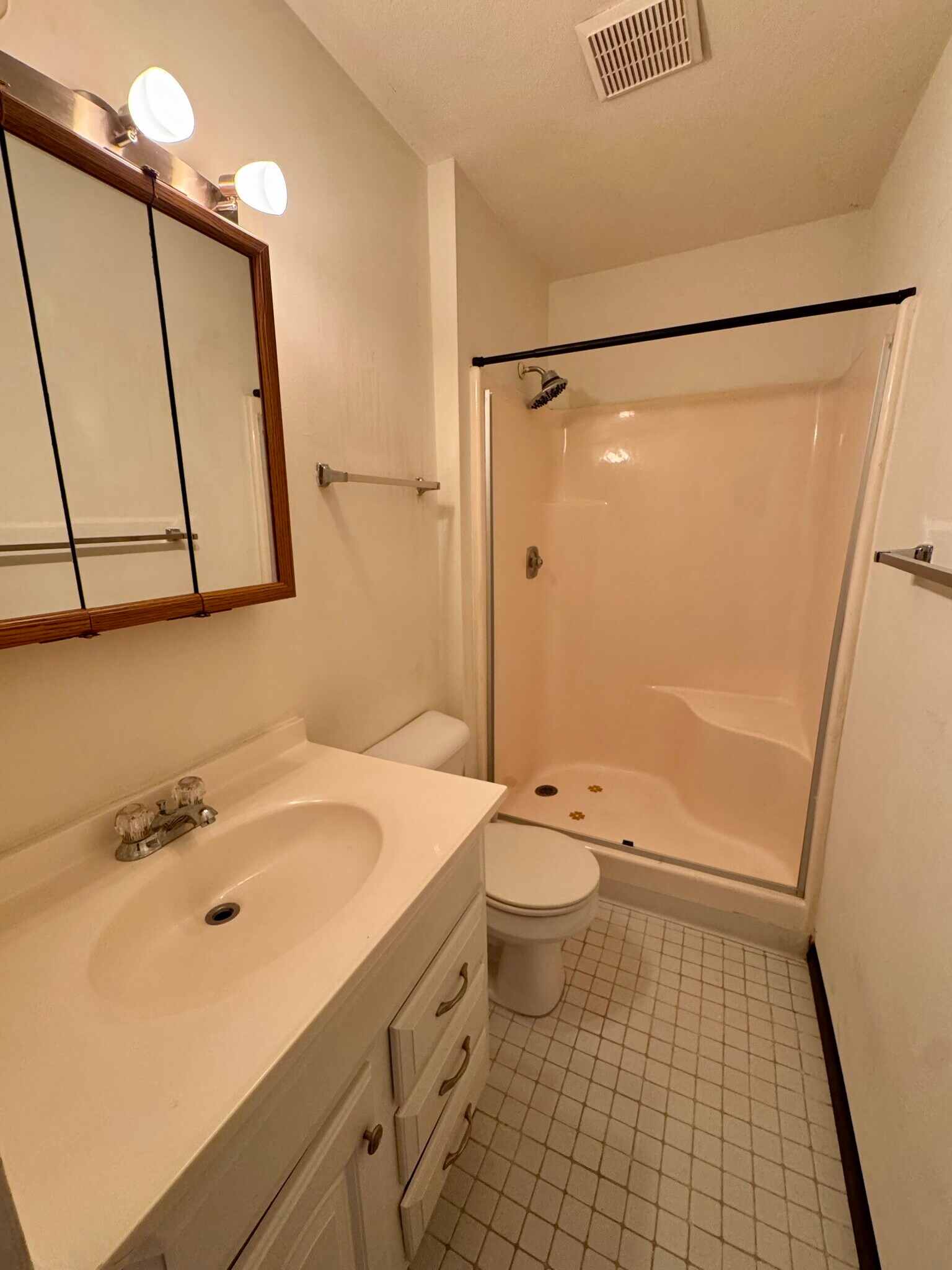 Building Photo - 1211 48th Ave