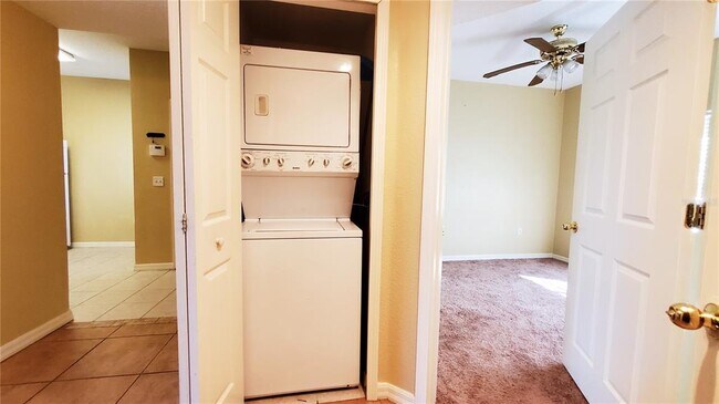 Building Photo - 9612 Seadale Ct