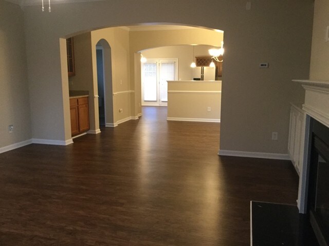 Building Photo - 13555 Aldenbrook Dr