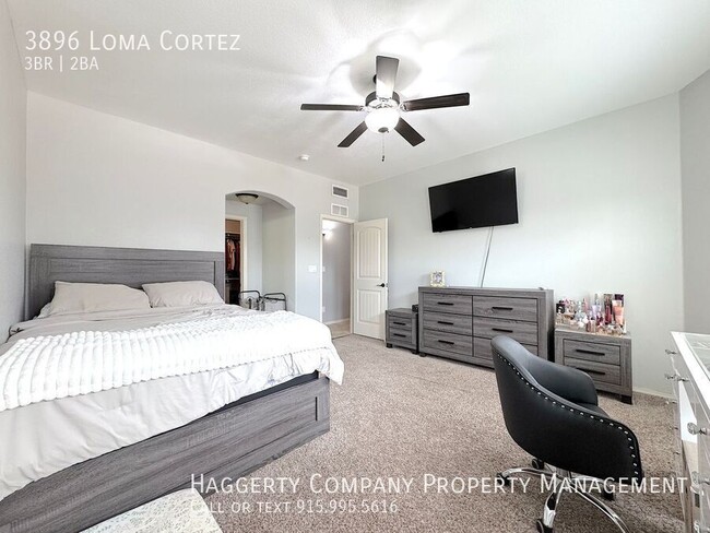 Building Photo - 3896 Loma Cortez Dr
