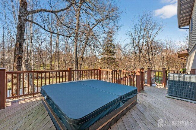 Building Photo - 2289 Brookside Dr