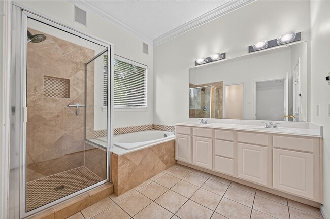 Building Photo - 9311 Cantata Ct