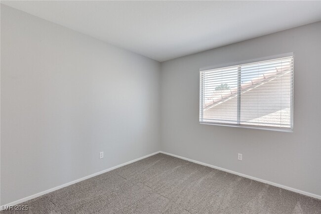 Building Photo - 323 Cavalla St