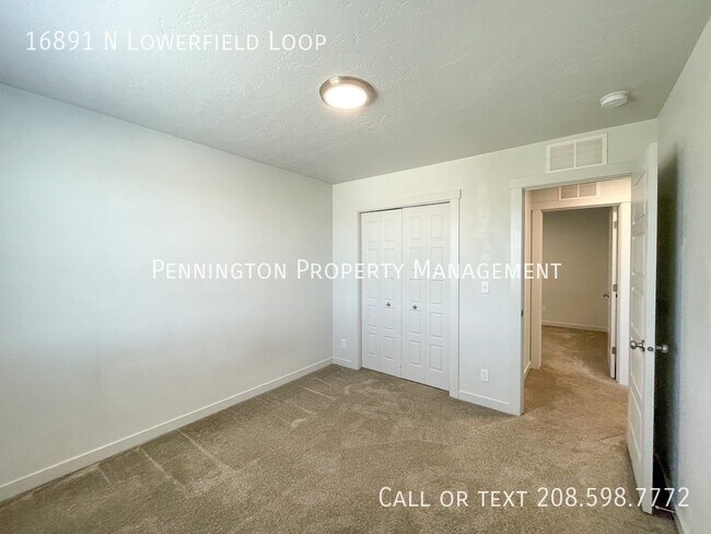 Building Photo - 16891 N Lowerfield Loop