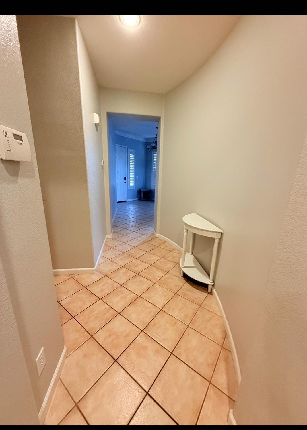 Building Photo - 108 Thelen Ct