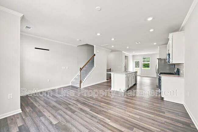 Building Photo - 2617 Chert Ln