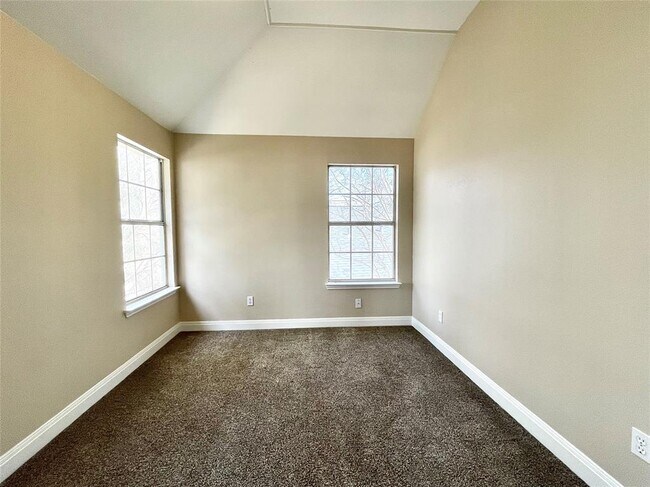 Building Photo - 1106 Briargate Dr