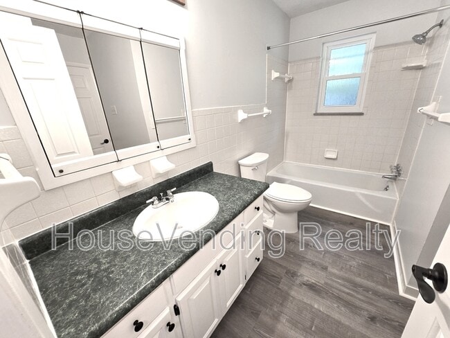 Building Photo - 11100 Hughlan Dr