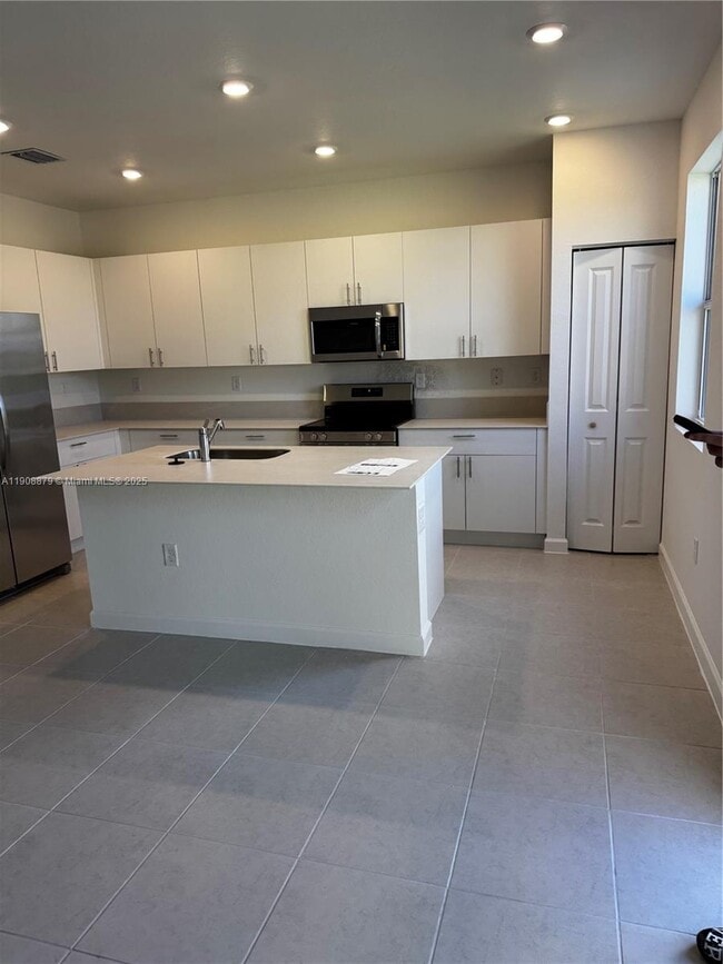 Building Photo - 35836 SW 178th Ct