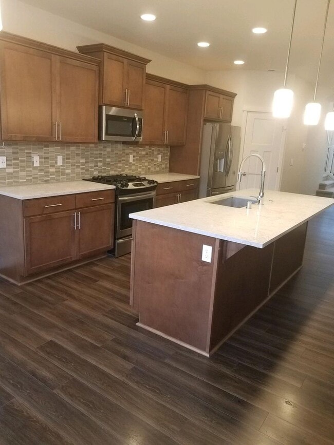 Building Photo - 4 Bedroom Home in Silverdale's Woodbridge Community!