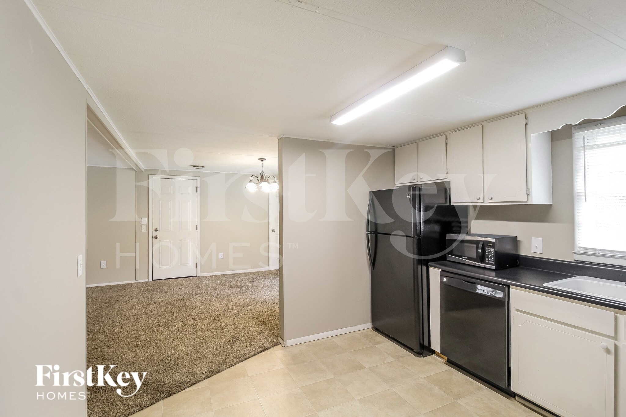 Building Photo - 1052 Adrian Cir SW