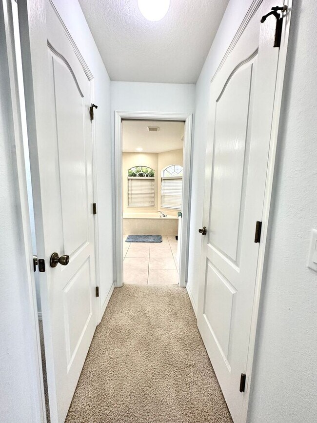 Building Photo - Beautiful 3 bed 2 bath Rental Home.