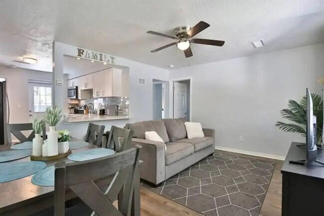 Building Photo - 3113 McIntosh Rd