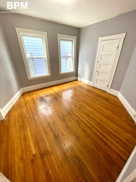 Building Photo - 7 Greenmount St