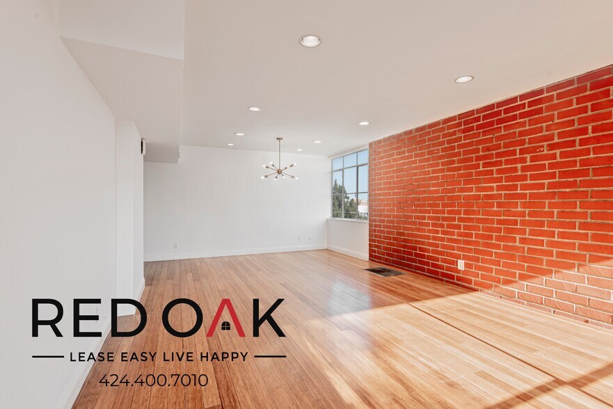 Building Photo - 1211 Horn Ave