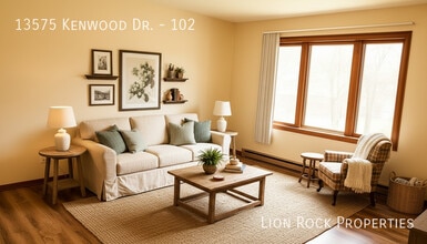 Building Photo - 13575 Kenwood Dr N
