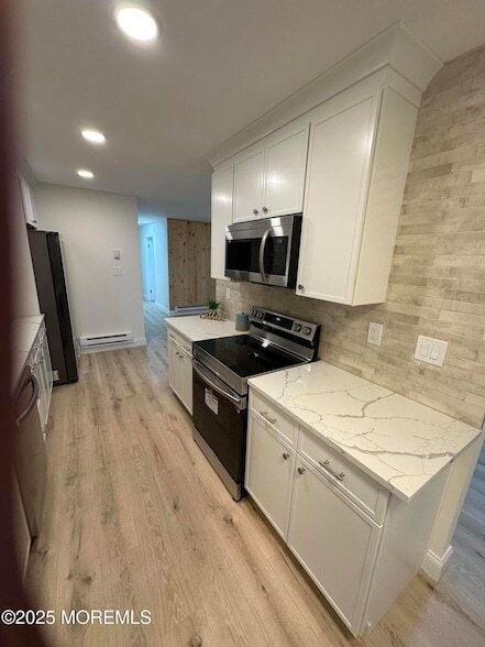 Building Photo - 169 Amberly Dr