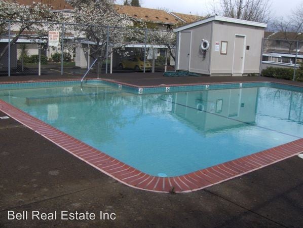 Building Photo - 1460 Fetters Loop