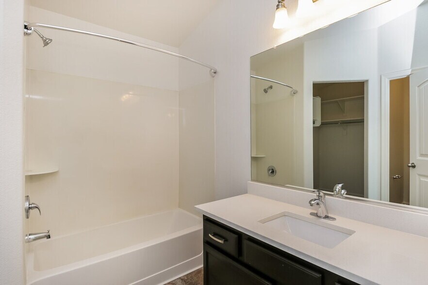 Building Photo - 4059 E Aragonite Ln