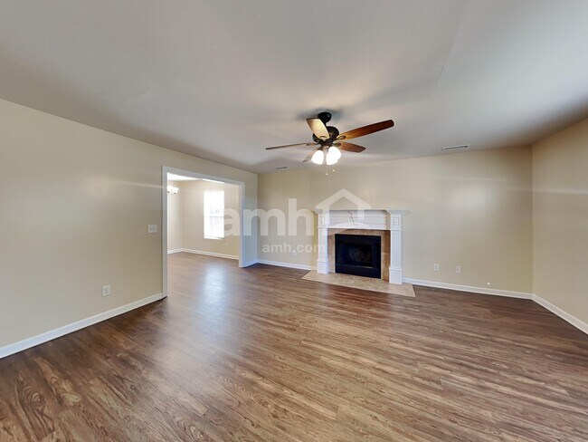 Building Photo - 1628 Antebellum Dr