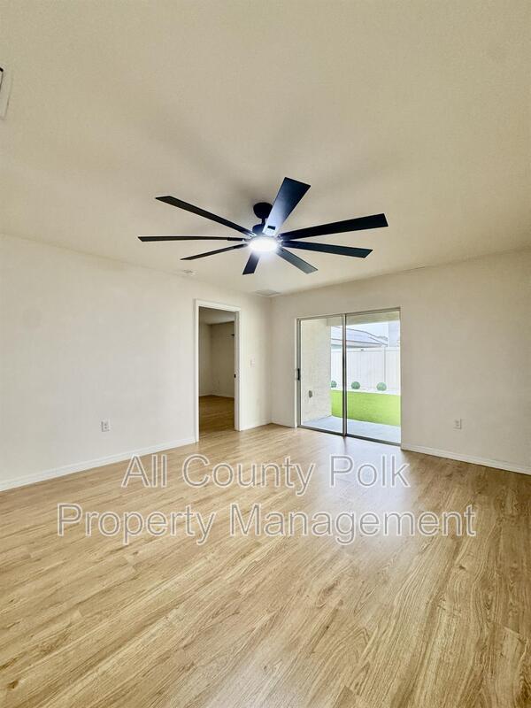 Building Photo - 12176 Water Ash Pl