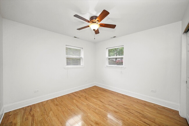 Building Photo - 3-bed / 2-bath Rental in Beach Park