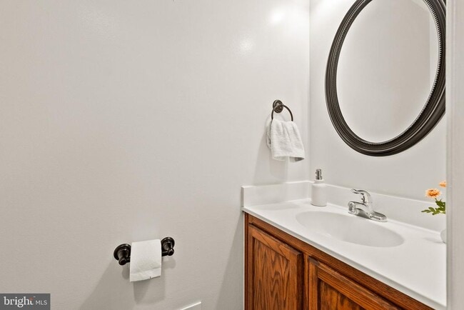Building Photo - 7918 Pebble Brook Ct