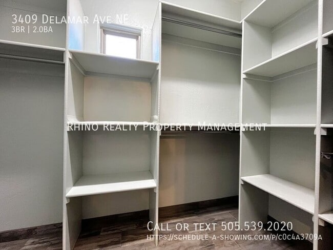 Building Photo - 3409 Delamar Ave NE