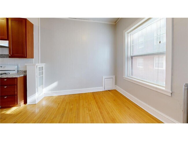 Building Photo - 3137 Aldrich Ave S