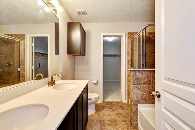 Building Photo - 5439 Baronet Dr