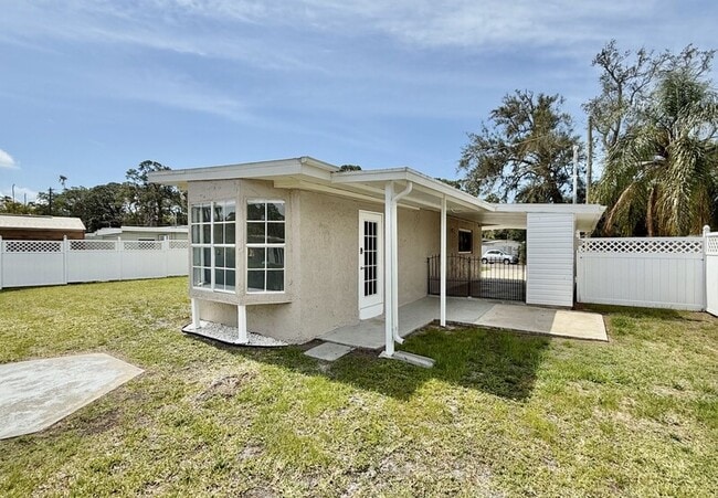 Building Photo - 5045 Osprey Ln
