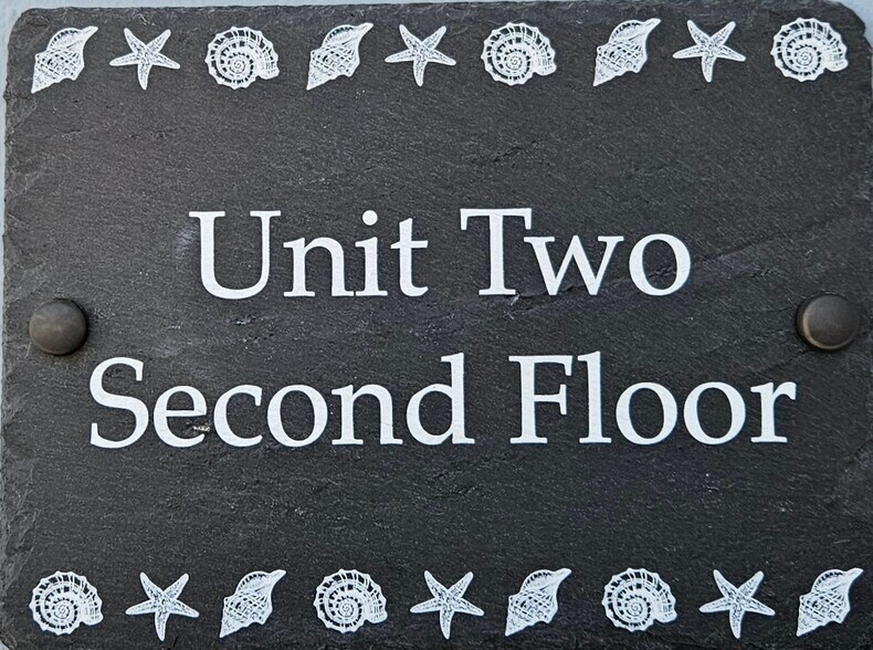 Building Photo - 112 E 25th Ave