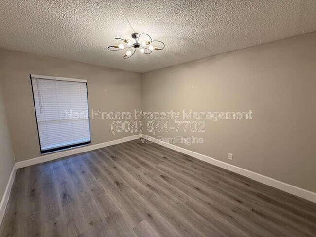 Building Photo - 8755 Como Lake Dr