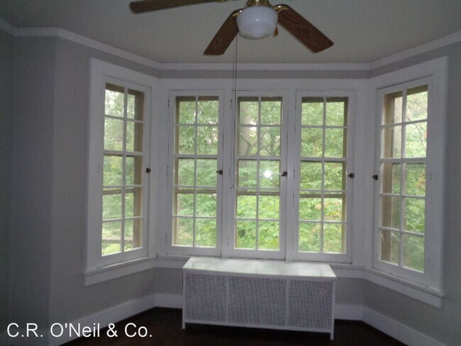 Building Photo - 4 br, 2.5 bath House - 2131 Iuka Avenue