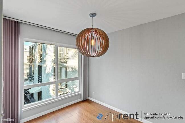 Building Photo - 1 br, 1 bath Condo - 385 Jayne Avenue, Oak...