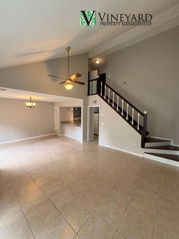 Building Photo - 6085 Sand Wedge Cir
