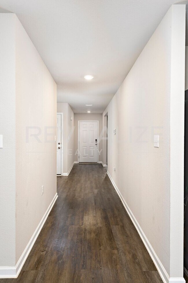 Building Photo - 8072 Irwin Loop
