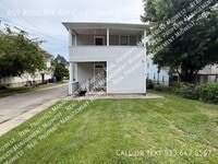 Building Photo - 659 Ross Ave