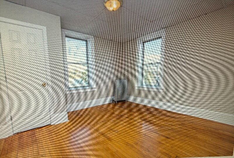 Building Photo - 317 William St