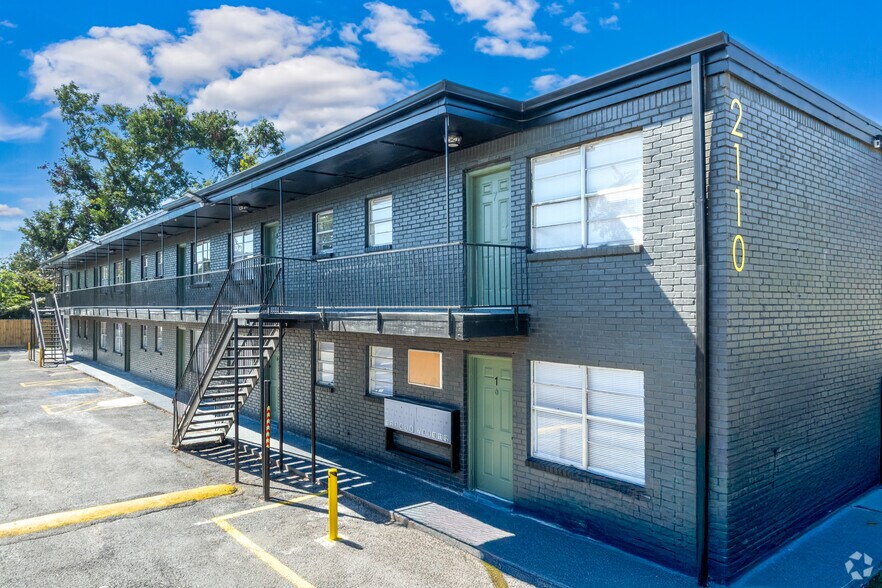 Primary - Huntington Place