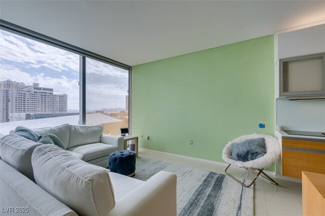 Building Photo - 3722 Las Vegas Blvd S