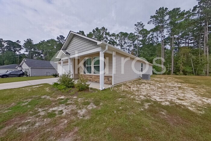 Building Photo - 2607 Provence Dr SE