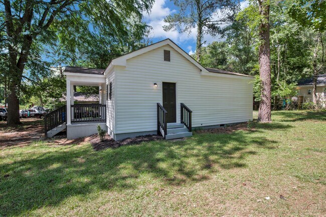 Building Photo - 5112 Cannon St