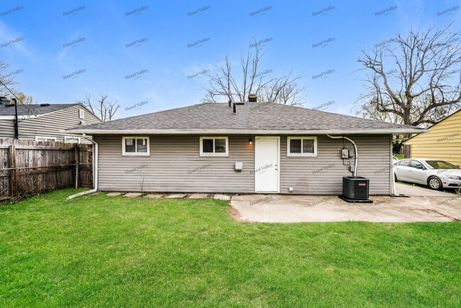 Building Photo - 3491 Ontario St