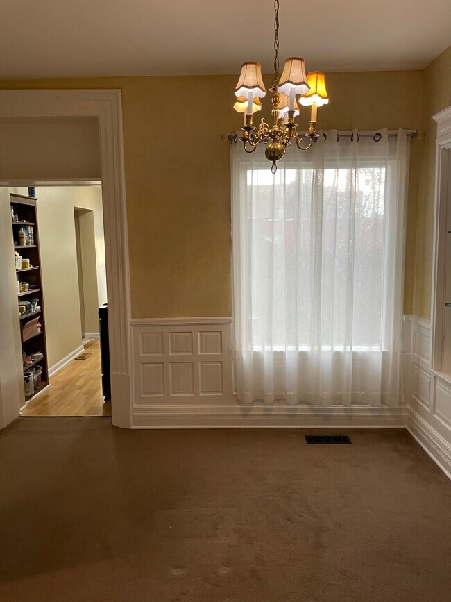 Dining Room - 471 Virginia St