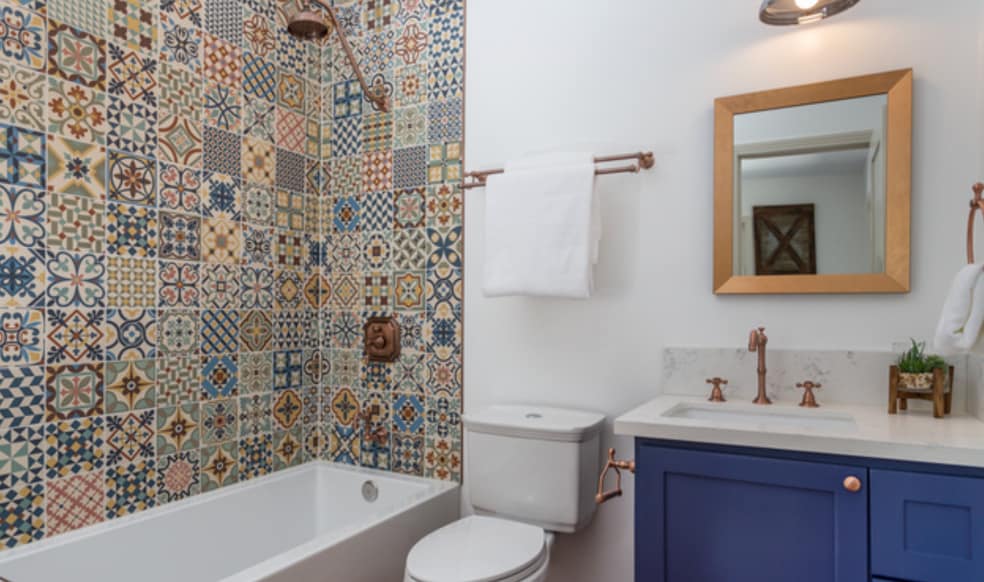 Building Photo - 2135 Clinton St