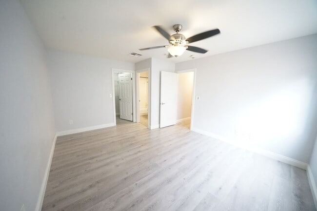 Building Photo - 8600 W Charleston Blvd