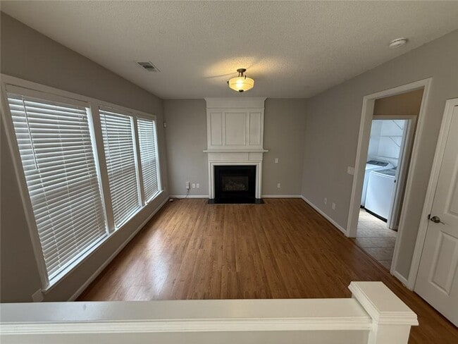 Building Photo - 10965 Wittenridge Dr