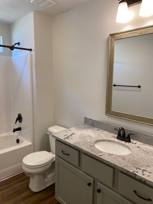 Building Photo - 3632 Kearsley St